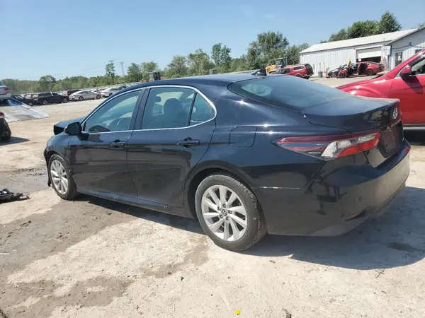 4T1R11AK1MU423027 2021 TOYOTA CAMRY - Image 2