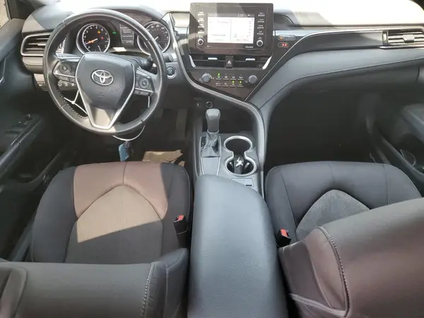 4T1R11AK1MU430589 2021 TOYOTA CAMRY - Image 8