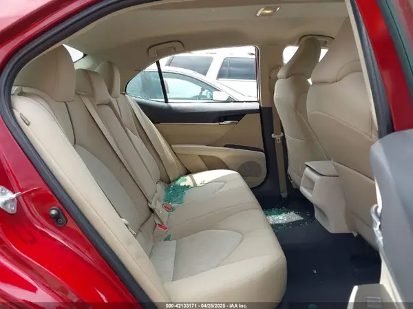 4T1R11AK1MU434206 2021 TOYOTA CAMRY - Image 8