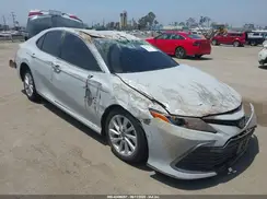 4T1R11AK1NU032395 2022 TOYOTA CAMRY