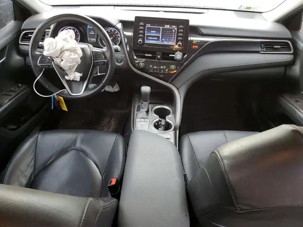 4T1R11AK1NU674759 2022 TOYOTA CAMRY - Image 8