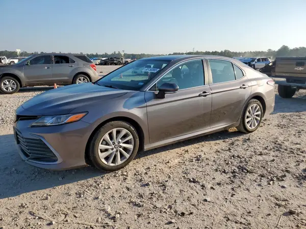 4T1R11AK1PU092891 2023 TOYOTA CAMRY - Image 1