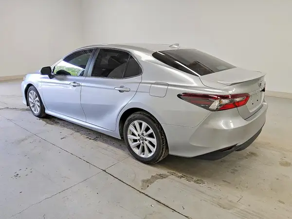 4T1R11AK1PU100486 2023 TOYOTA CAMRY - Image 2