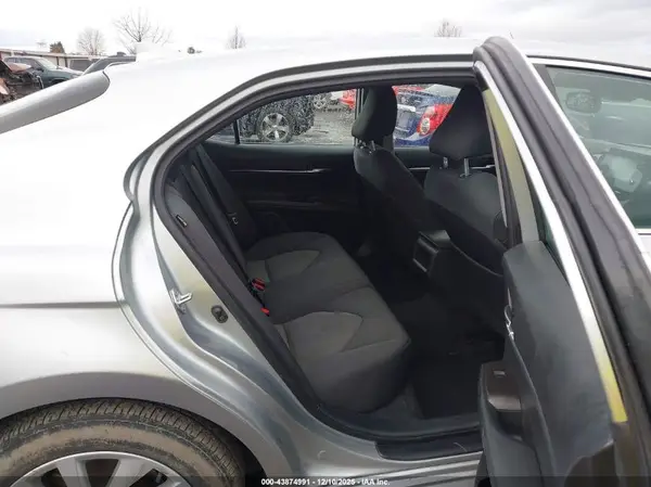 4T1R11AK1PU781457 2023 TOYOTA CAMRY - Image 8