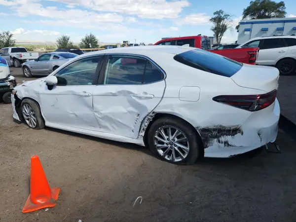 4T1R11AK1PU784407 2023 TOYOTA CAMRY - Image 2