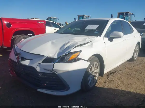 4T1R11AK1RU225152 2024 TOYOTA CAMRY - Image 2