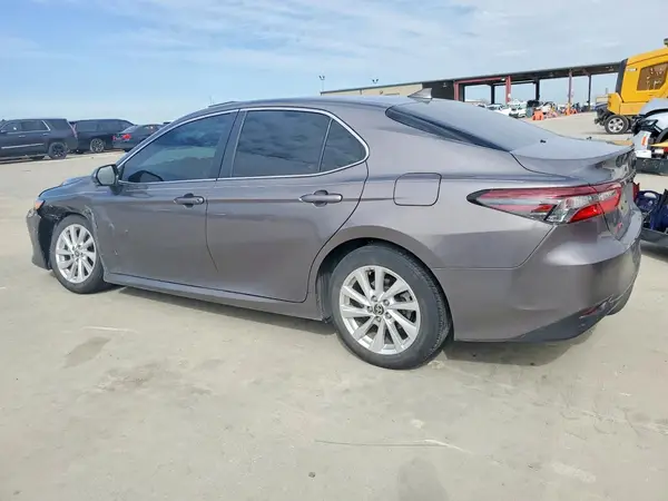 4T1R11AK1RU885935 2024 TOYOTA CAMRY - Image 2