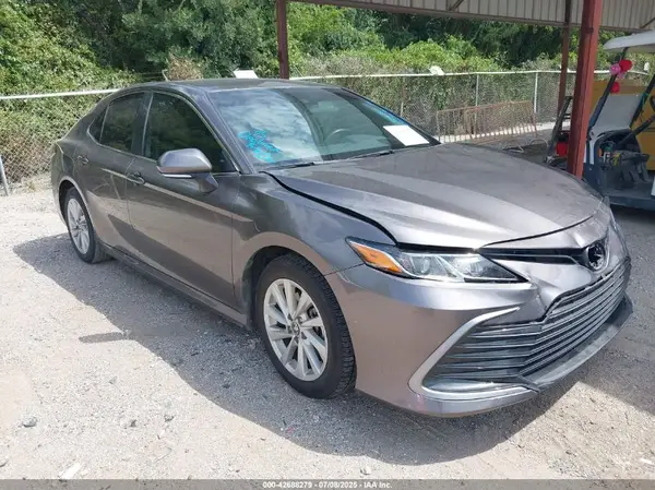 4T1R11AK1RU891489 2024 TOYOTA CAMRY - Image 1