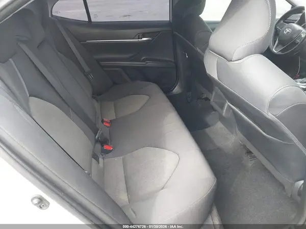 4T1R11AK2NU033409 2022 TOYOTA CAMRY - Image 8