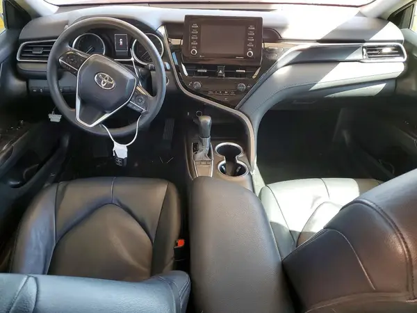 4T1R11AK2NU673572 2022 TOYOTA CAMRY - Image 8