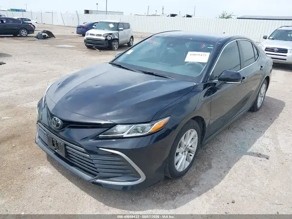 4T1R11AK2PU090339 2023 TOYOTA CAMRY - Image 2