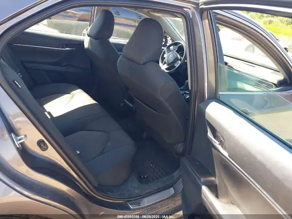 4T1R11AK2PU113814 2023 TOYOTA CAMRY - Image 8