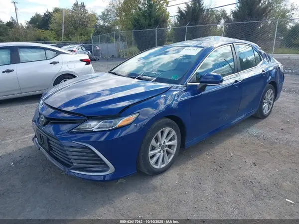 4T1R11AK2PU130970 2023 TOYOTA CAMRY - Image 2