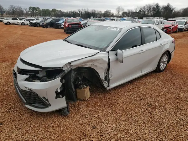 4T1R11AK2PU175097 2023 TOYOTA CAMRY - Image 1