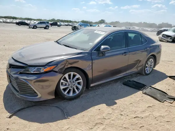 4T1R11AK2PU737015 2023 TOYOTA CAMRY - Image 1