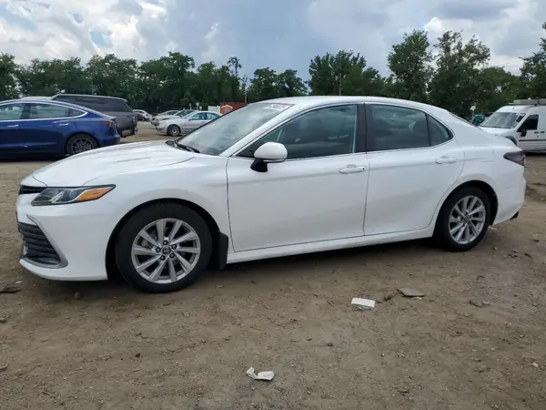 4T1R11AK2PU755157 2023 TOYOTA CAMRY - Image 1
