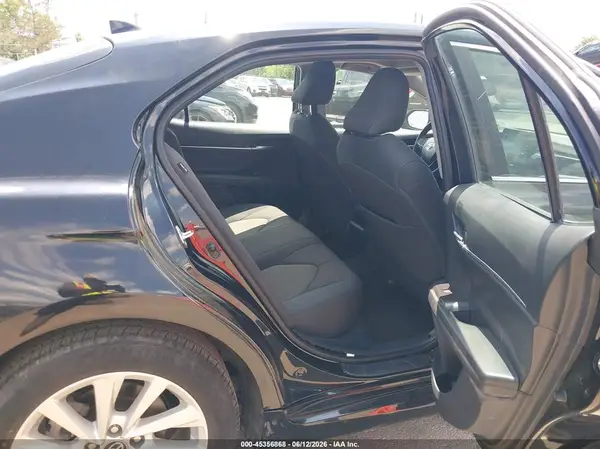 4T1R11AK2RU229226 2024 TOYOTA CAMRY - Image 8