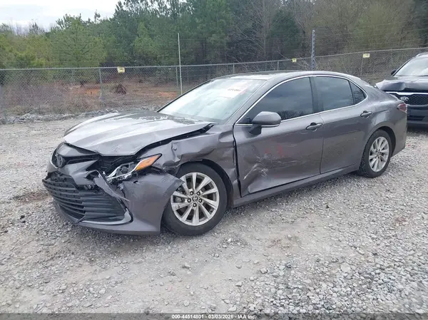 4T1R11AK2RU239139 2024 TOYOTA CAMRY - Image 2