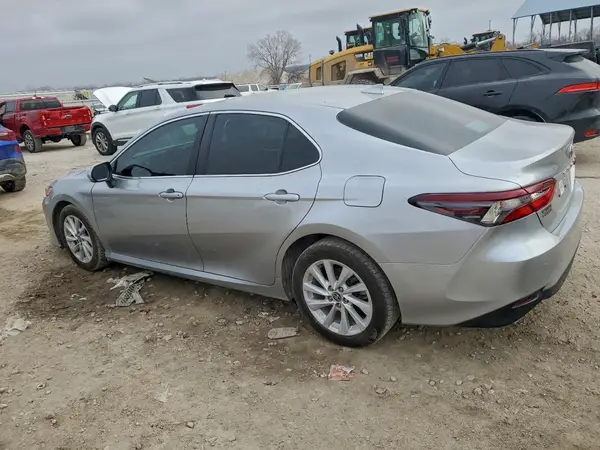 4T1R11AK2RU873552 2024 TOYOTA CAMRY - Image 2