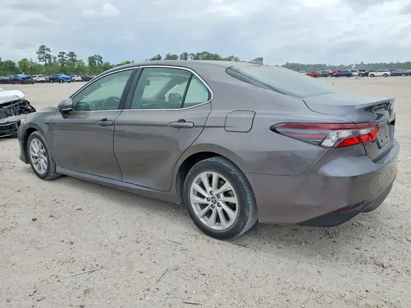 4T1R11AK2RU875589 2024 TOYOTA CAMRY - Image 2