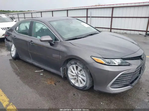4T1R11AK2RU881778 2024 TOYOTA CAMRY - Image 1