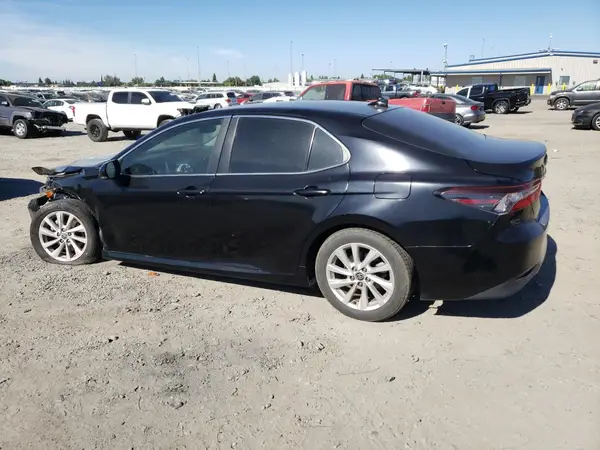 4T1R11AK3MU431517 2021 TOYOTA CAMRY - Image 2