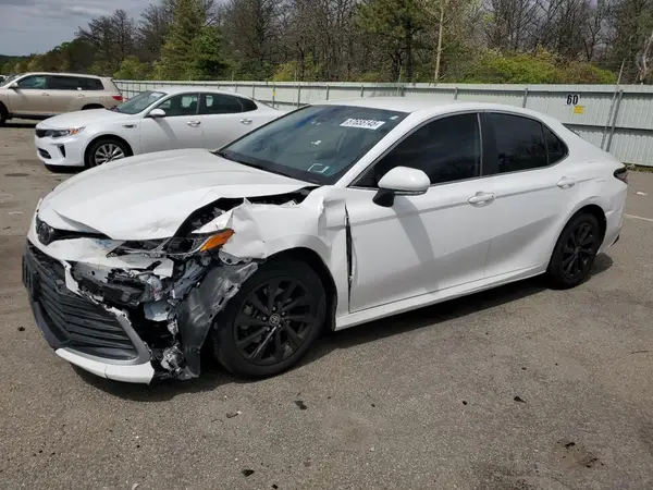 4T1R11AK3MU494181 2021 TOYOTA CAMRY - Image 1
