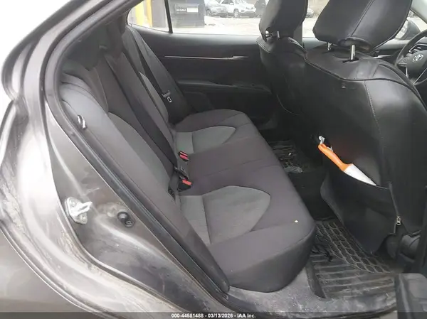 4T1R11AK3MU529950 2021 TOYOTA CAMRY - Image 8