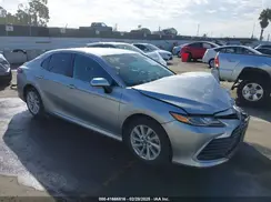 4T1R11AK3MU582955 2021 TOYOTA CAMRY