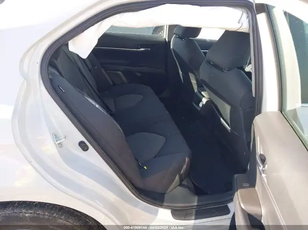 4T1R11AK3PU130542 2023 TOYOTA CAMRY - Image 8