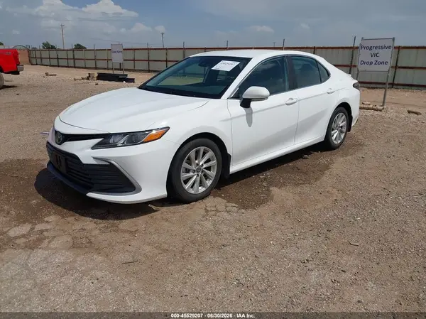 4T1R11AK3PU139273 2023 TOYOTA CAMRY - Image 2