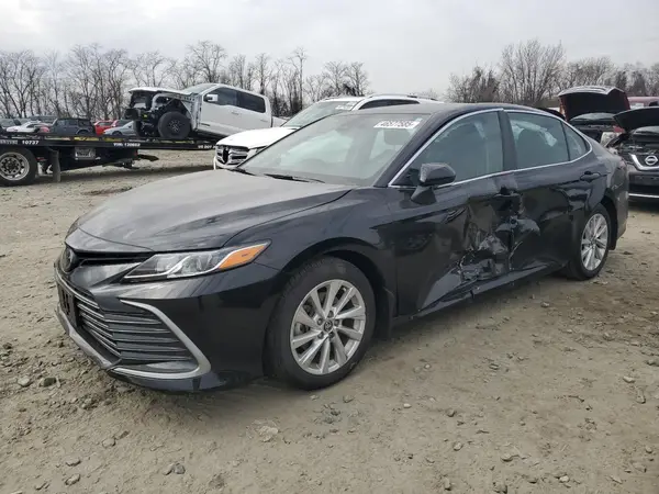 4T1R11AK3PU789611 2023 TOYOTA CAMRY - Image 1