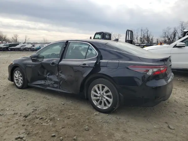 4T1R11AK3PU789611 2023 TOYOTA CAMRY - Image 2
