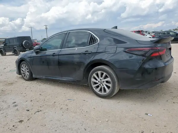 4T1R11AK3PU834644 2023 TOYOTA CAMRY - Image 2