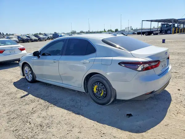 4T1R11AK3RU224293 2024 TOYOTA CAMRY - Image 2