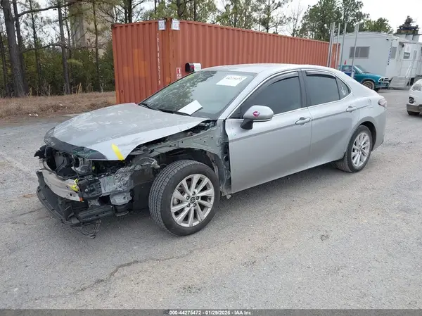 4T1R11AK3RU868067 2024 TOYOTA CAMRY - Image 2