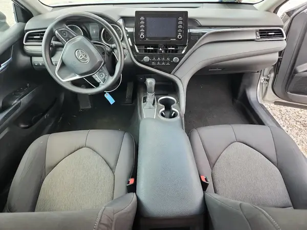 4T1R11AK4MU482072 2021 TOYOTA CAMRY - Image 8