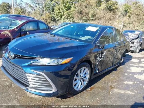 4T1R11AK4MU491287 2021 TOYOTA CAMRY - Image 2