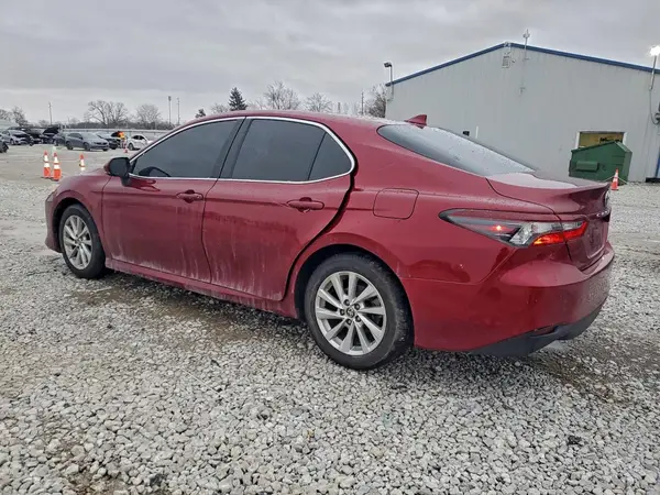 4T1R11AK4MU521534 2021 TOYOTA CAMRY - Image 2