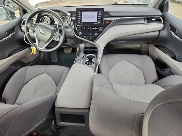 4T1R11AK4NU022329 2022 TOYOTA CAMRY - Image 8