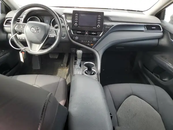 4T1R11AK4NU672486 2022 TOYOTA CAMRY - Image 8