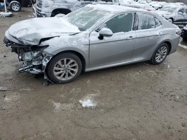 4T1R11AK4PU081951 2023 TOYOTA CAMRY - Image 1