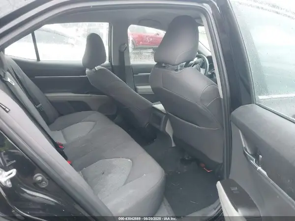 4T1R11AK4PU093470 2023 TOYOTA CAMRY - Image 8