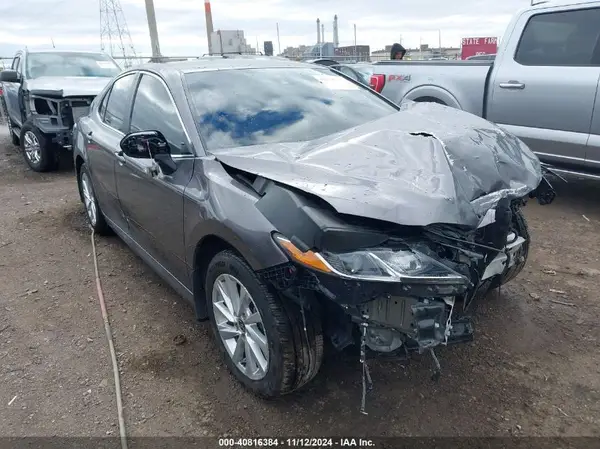 4T1R11AK4PU132154 2023 TOYOTA CAMRY - Image 1