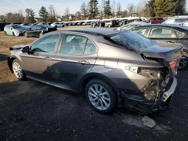 4T1R11AK4PU761333 2023 TOYOTA CAMRY - Image 2
