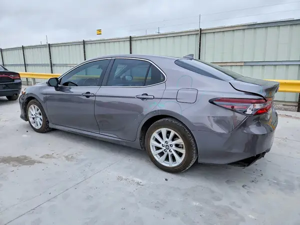 4T1R11AK4RU221046 2024 TOYOTA CAMRY - Image 2