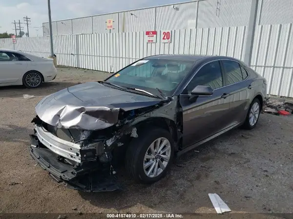 4T1R11AK4RU224187 2024 TOYOTA CAMRY - Image 2