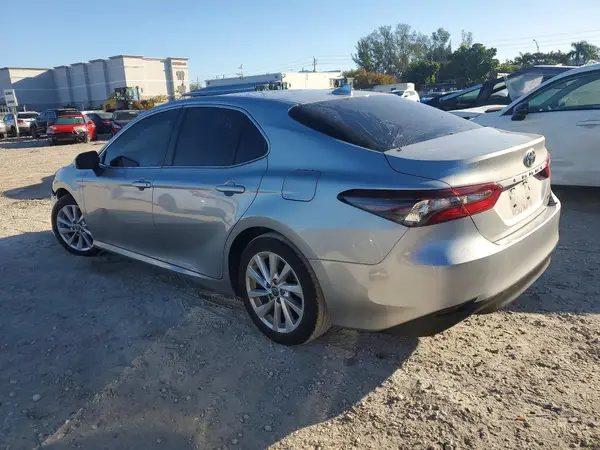 4T1R11AK4RU237795 2024 TOYOTA CAMRY - Image 2