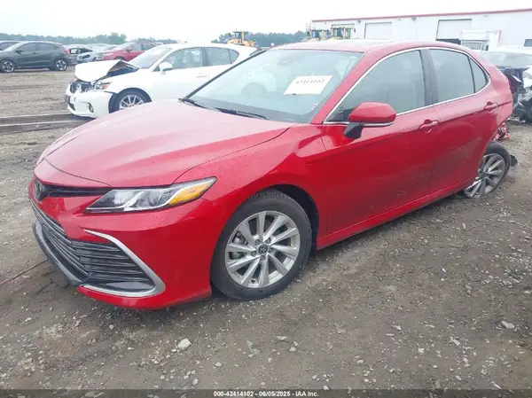 4T1R11AK4RU256329 2024 TOYOTA CAMRY - Image 2