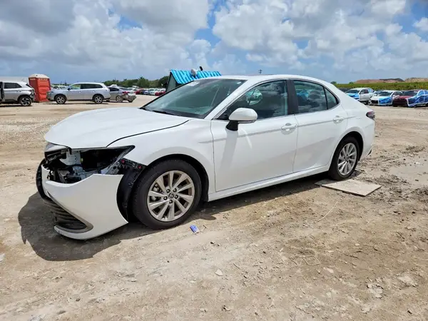 4T1R11AK4RU905711 2024 TOYOTA CAMRY - Image 1